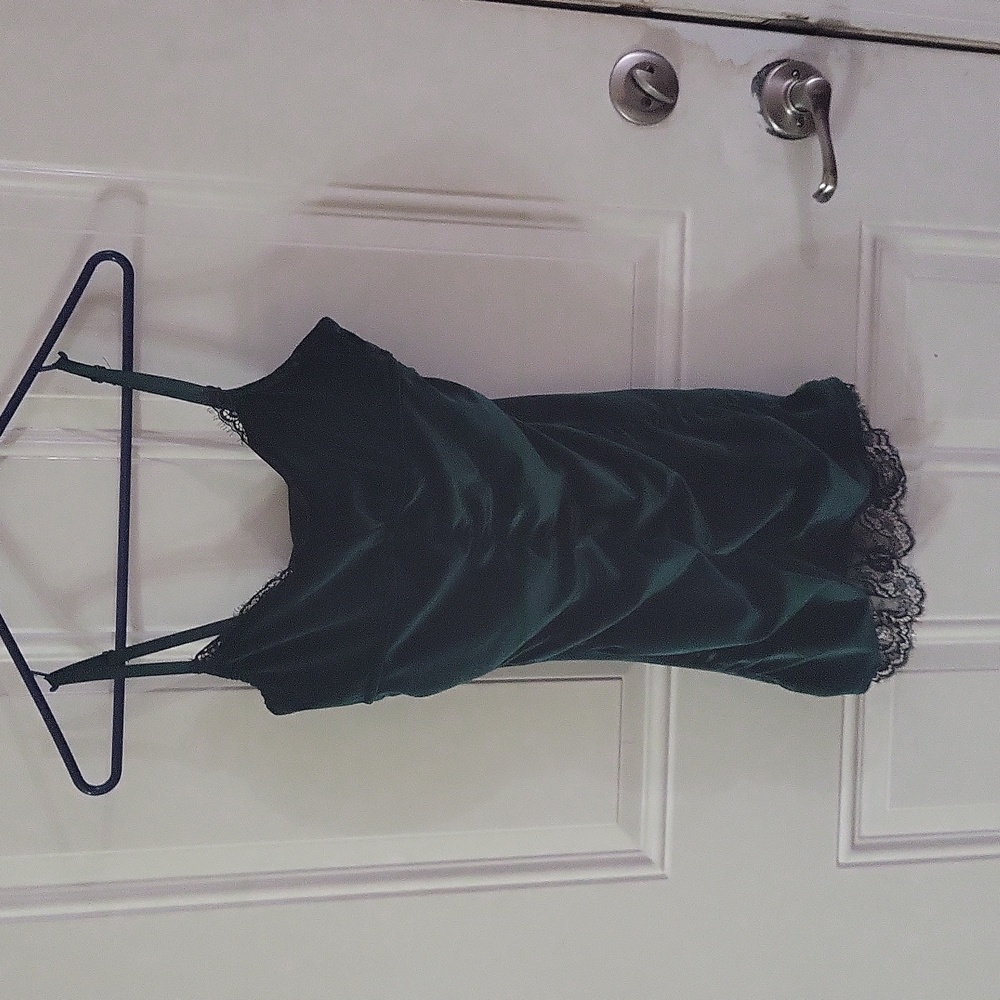 Women's dream girl brand size S, green lingerie, under wire, mini dress